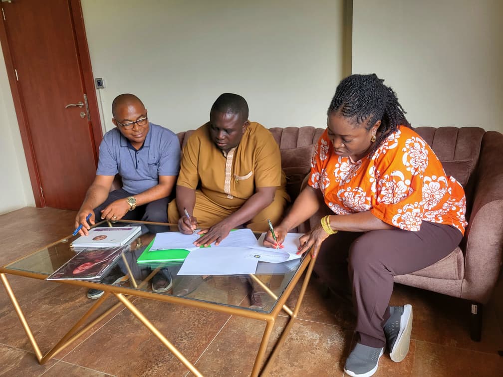 APHPN, MHR forge landmark partnership to advance youth sexual and reproductive health in Nigeria 4 Dr Kene 4
