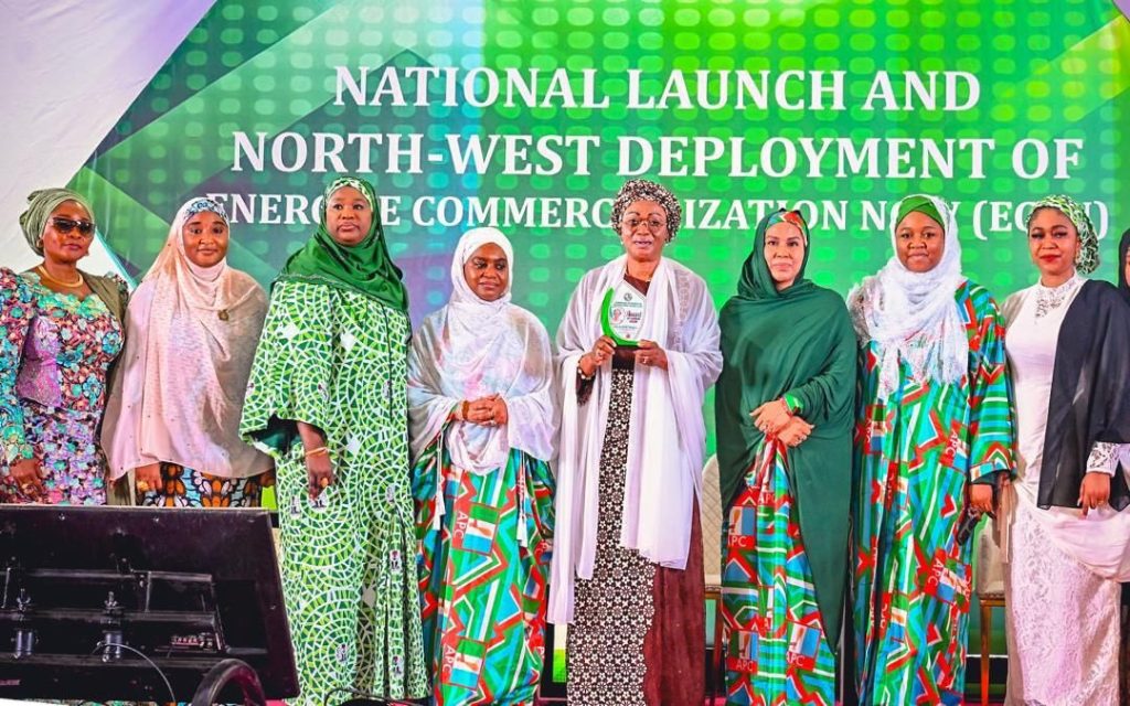 First Lady launches North-West Zone of "Energise Commercialisation Now" initiative 2 First Lady launches North-West Zone of "Energise Commercialisation Now" initiative