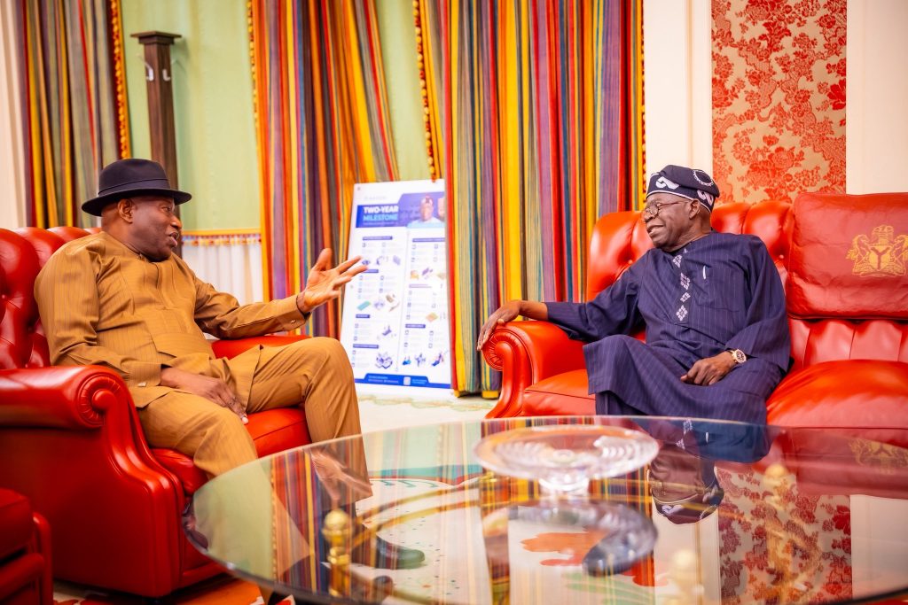 Jonathan meets Tinubu at Presidential Villa abuja