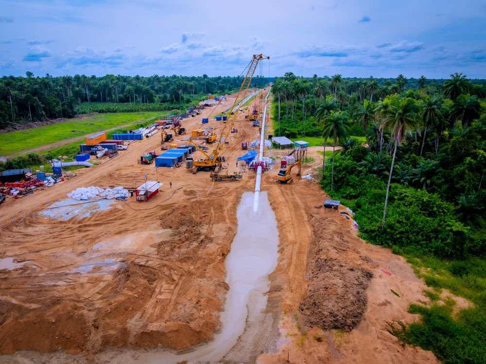 NNPC Limited records major breakthrough with successful River Niger crossing on OB3 gas pipeline 2 NNPC Limited records major breakthrough with successful River Niger crossing on OB3 gas pipeline