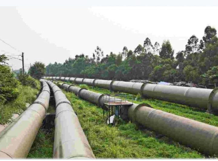 Oil pipelines