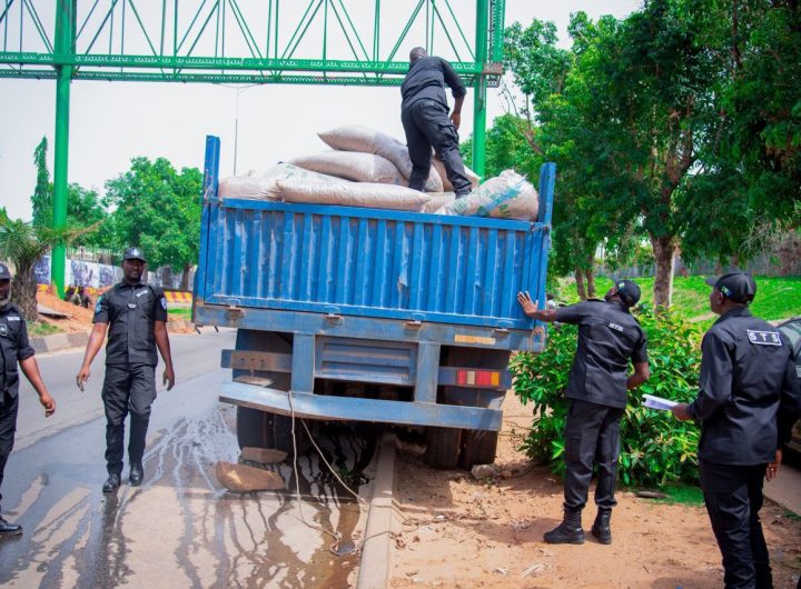 Police foil railway vandalism syndicate, recover ₦400m assets, reject ₦100m bribe