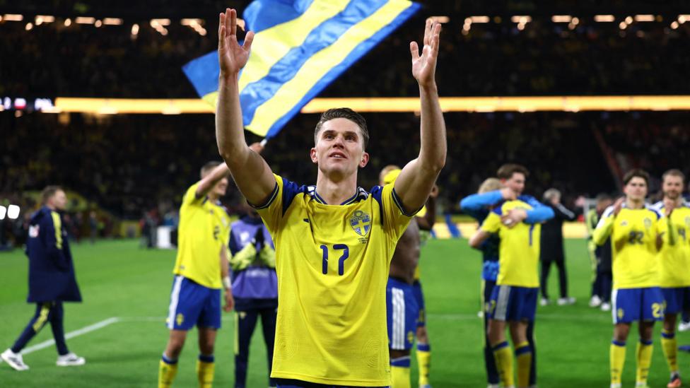 Late Gyokeres' strike sends Sweden to World Cup