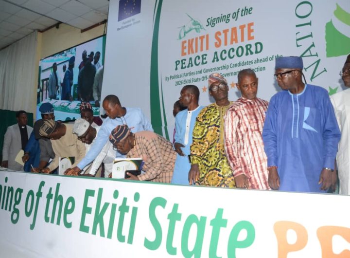 13 political parties sign peace accord ahead of governorship election