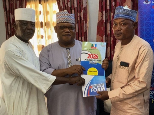 2027: Taraba philanthropist, DSK joins APC governorship race as stakeholders rally support