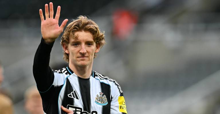 Barcelona agree €80m Anthony Gordon deal with Newcastle