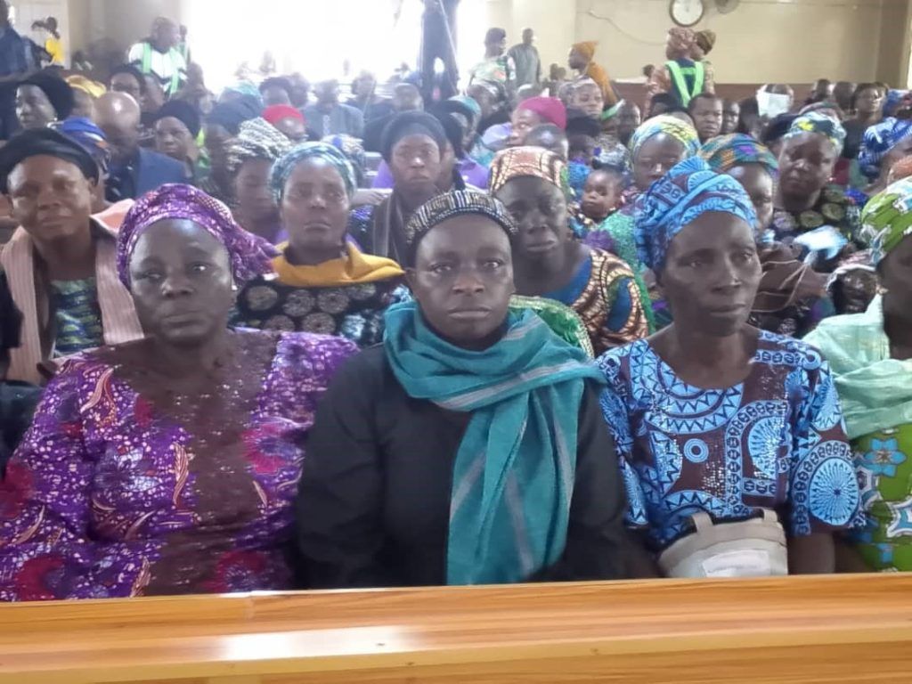 Slain Oyo teacher buried In Ogbomoso as Govt suspends excursions over insecurity