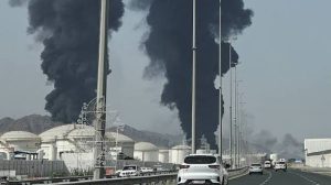 Iran drone strikes threaten UAE, oil route
