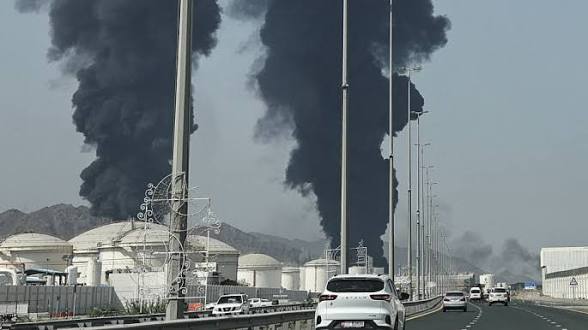 Iran drone strikes threaten UAE, oil route