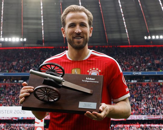 Kane finishes Bundesliga top scorer