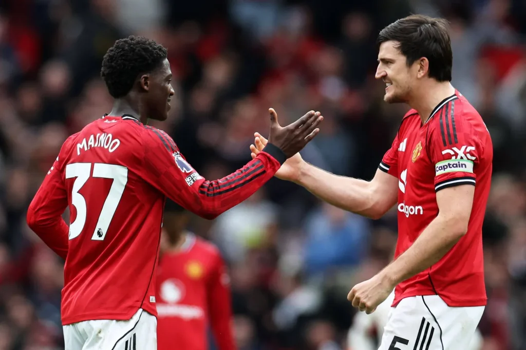 Mainoo the hero as Manchester United stun Liverpool 3-2 to seal Champions League return