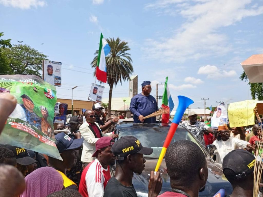 Re-elect Tinubu to complete Ibi Bridge, Taraba APC governorship aspirant Kente urges supporters