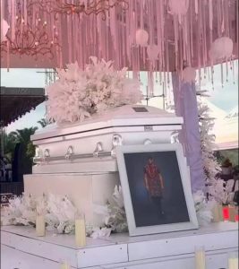 Alex Ekubo is laid to rest in Abia
