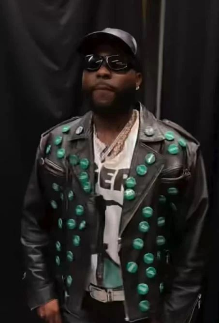 Davido wears jacket bearing names of abducted Oyo pupils, teachers at FIFA World Cup countdown concert 3 Davido wears jacket bearing names of abducted Oyo pupils, teachers at FIFA World Cup countdown concert