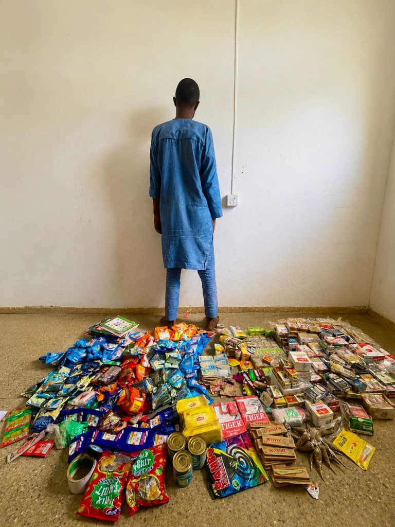 Police disrupt suspected bandit logistics network, arrest key suspect in Ilorin 2 Police disrupt suspected bandit logistics network, arrest key suspect in Ilorin