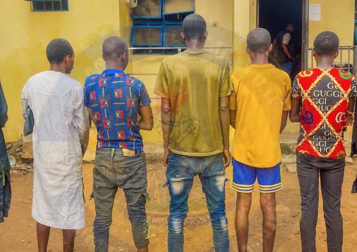 Kwara police dismantle kidnapping network, arrest 7 suspects, recover rifle, other firearms
