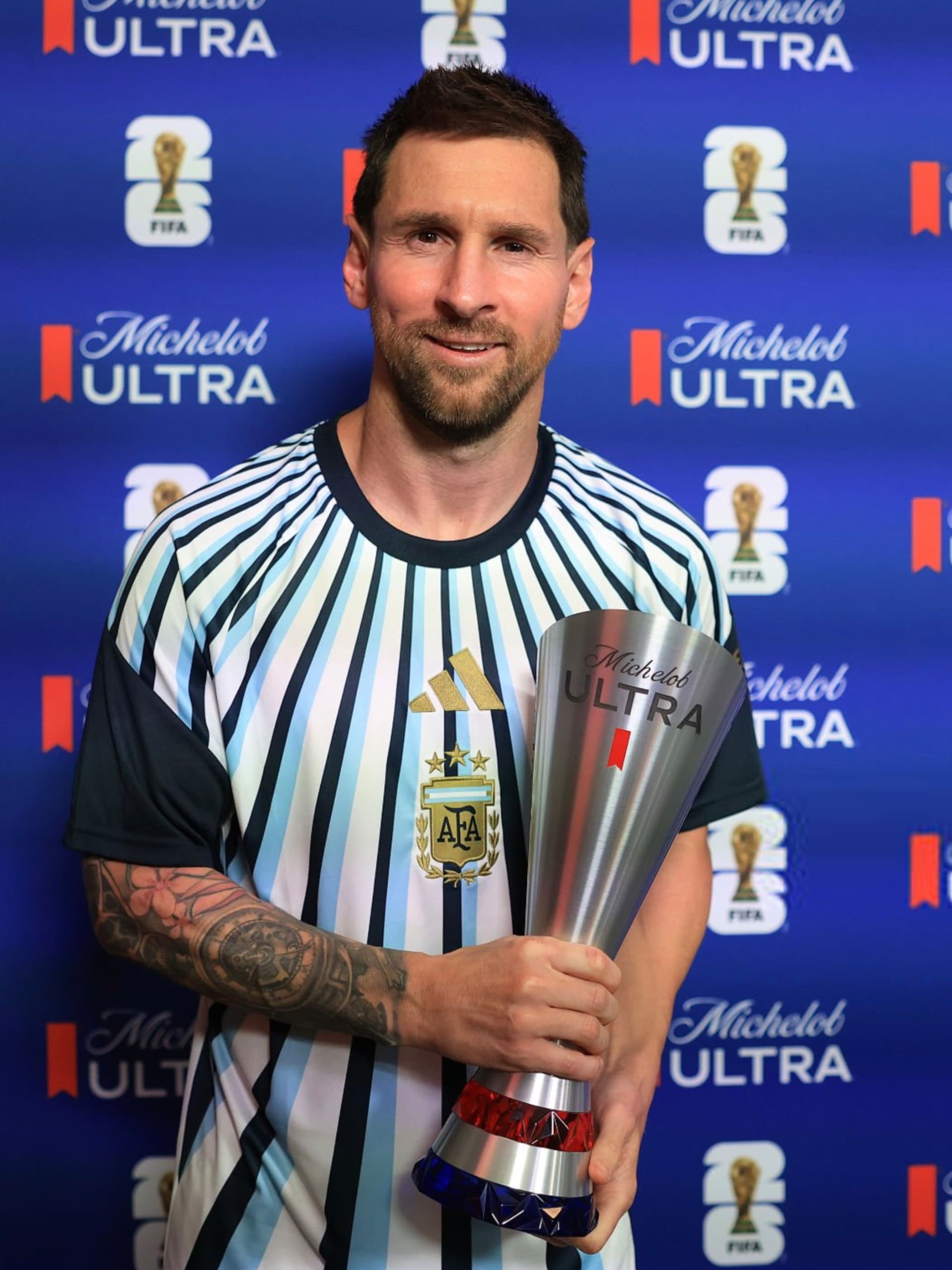 Messi makes World Cup history with hat-trick as Argentina cruise past Algeria 3-0