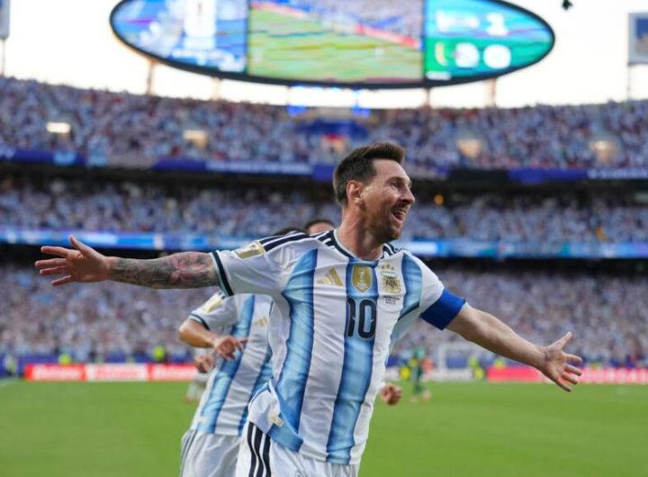Messi makes World Cup history with hat-trick as Argentina cruise past Algeria 3-0