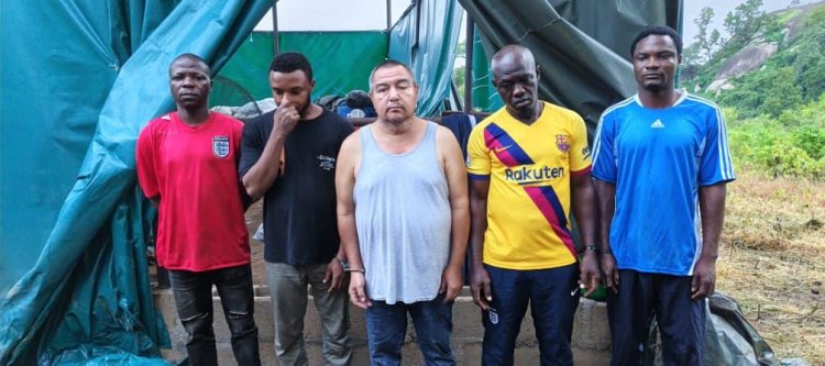NDLEA uncovers industrial-scale meth lab in Oyo forest, arrests Mexican, 4 others, seizes multi-billion-naira drugs 2 NDLEA uncovers industrial-scale meth lab in Oyo forest