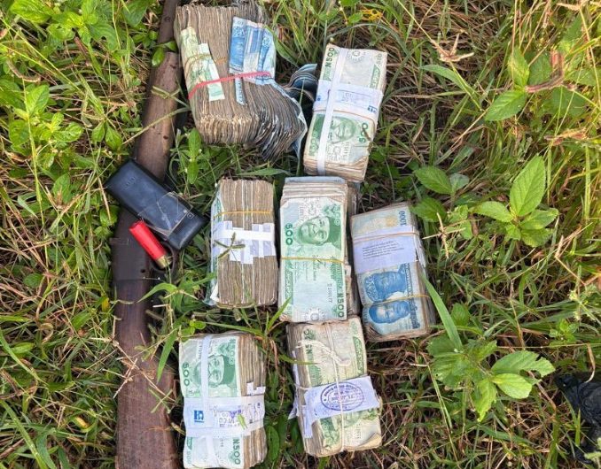Ogun police eliminate 2 kidnappers, recover gun, ₦2.2m, phone, expended cartridge