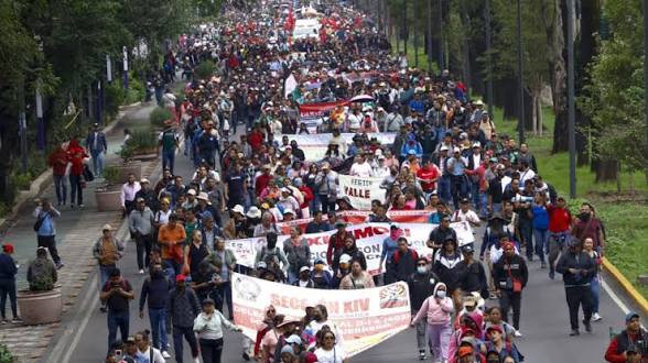 Protesters block road to Mexican World Cup stadium