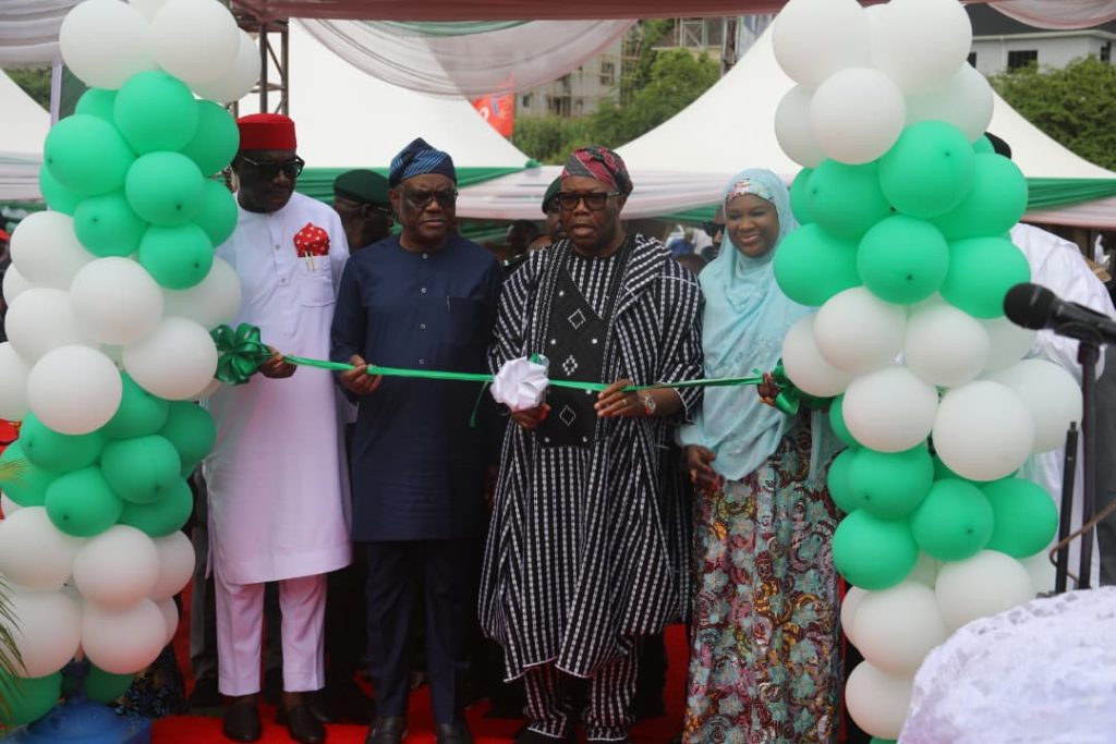 Tinubu commissions OSEX Main Carriageway, vows end to era of abandoned projects