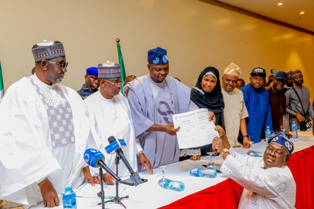APC officially receives Tinubu, Shettima’s 2027 presidential nomination forms