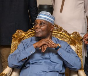 Atiku visits Amaechi, offers condolences over loss of mother