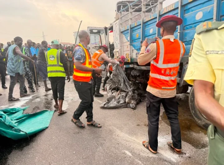 FRSC issues traffic alert as multiple crashes gridlock Lagos-Ibadan Expressway,
