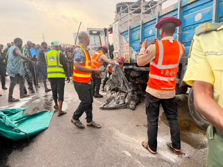 FRSC issues traffic alert as multiple crashes gridlock Lagos-Ibadan Expressway,