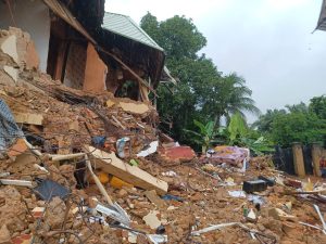 Anambra hostel collapse: 3 students rescued as search continues for trapped victims