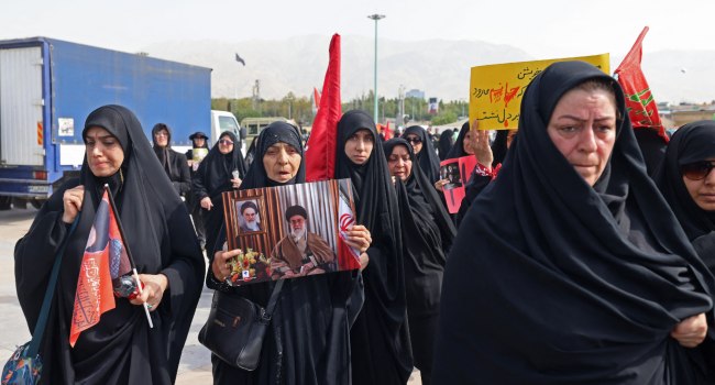 ‘Revenge, Revenge’: Thousands gather for Khamenei’s funeral, vow retaliation against US, Israel 3 ‘Revenge, Revenge’: Thousands gather for Khamenei’s funeral, vow retaliation against US, Israel