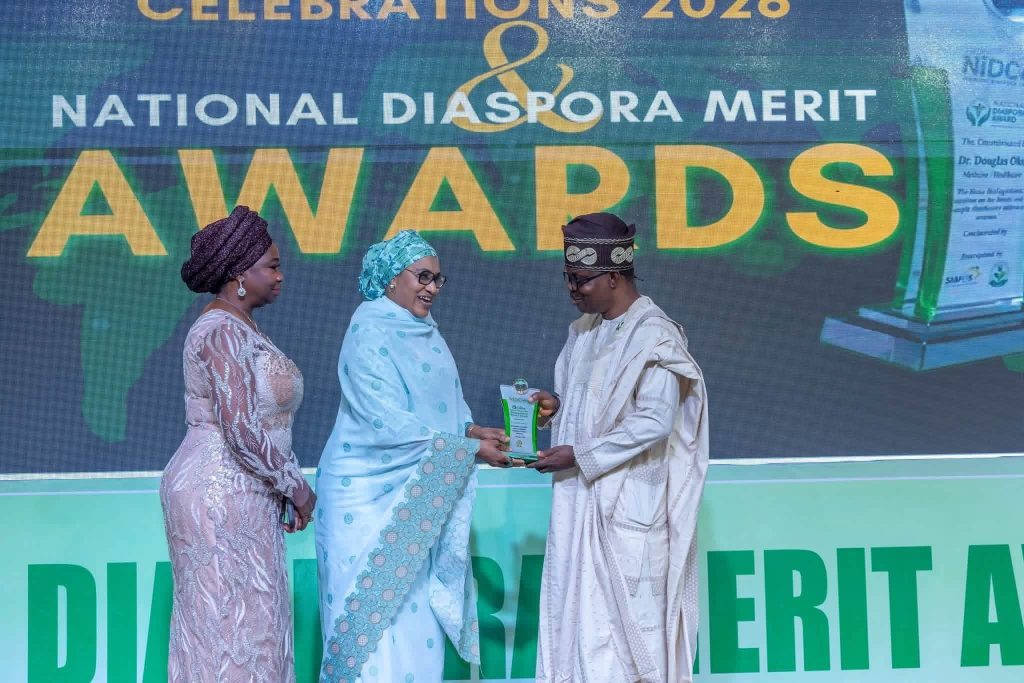 Nigerian First Lady, Oluremi Tinubu, receives diaspora health and humanity champion award