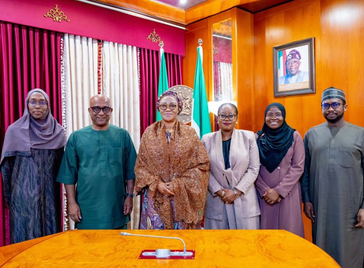 Nigerian First Lady receives World Bank team