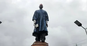 Soludo unveils Chinua Achebe statue in Ogidi,