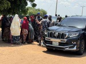 When Zulum stopped at a village market to buy peanut