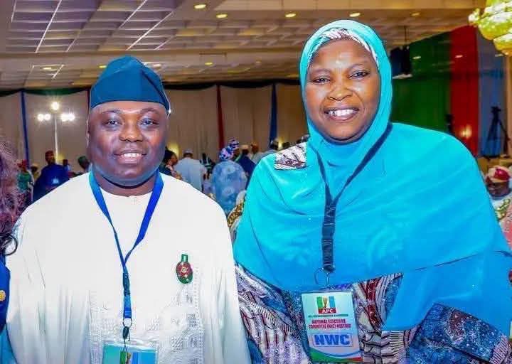 https://nationalaccordnewspaper.com/2027-kefas-picks-zeinab-ibrahim-as-running-mate-for-taraba-governorship-election/