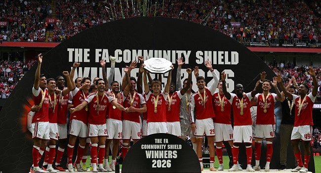 Arsenal crush Man City 3-0 to win Community Shield, send