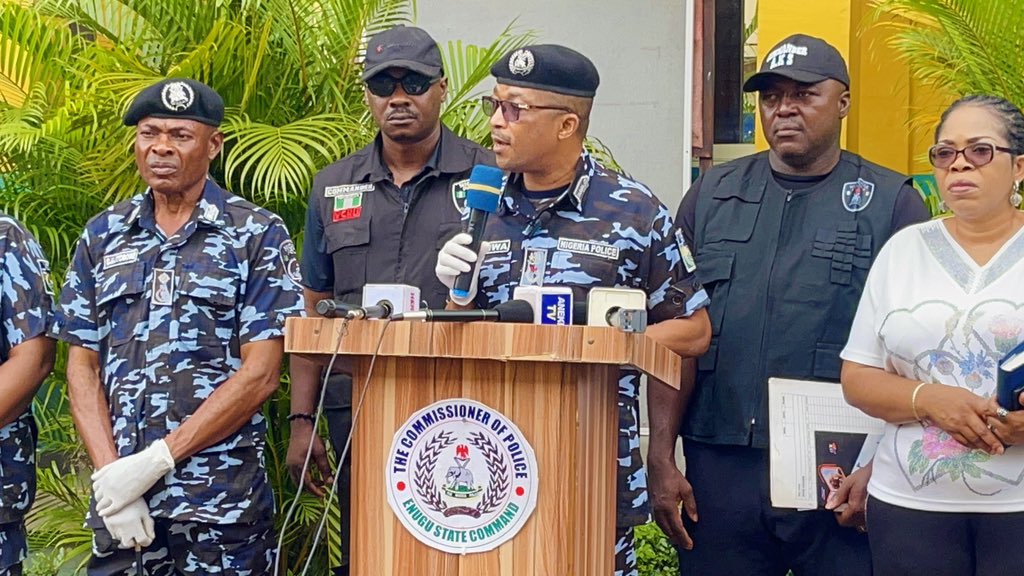 Enugu police arrest 14 kidnap suspects, recover 5 AK-47 rifles, 310 rounds of ammunition