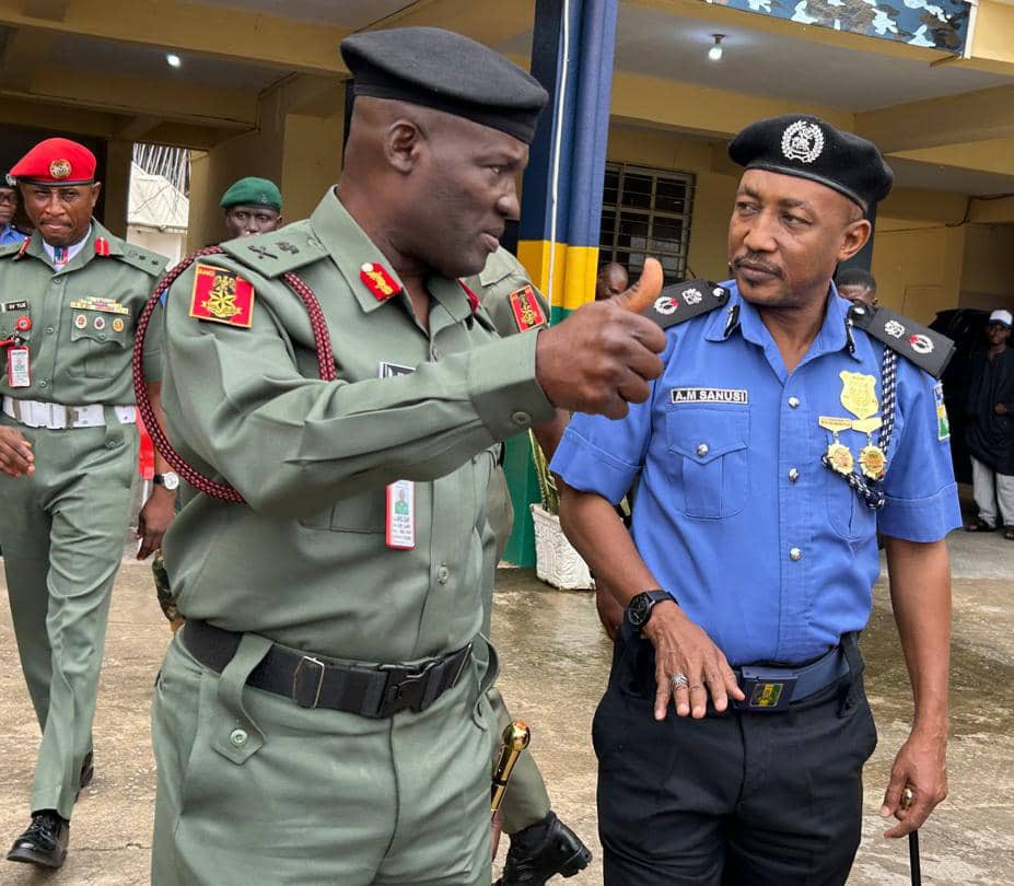 FCT CP reaffirms inter-agency synergy as Army Garrison Commander pays courtesy visit 2 FCT CP reaffirms inter-agency synergy as Army Garrison Commander pays courtesy visit