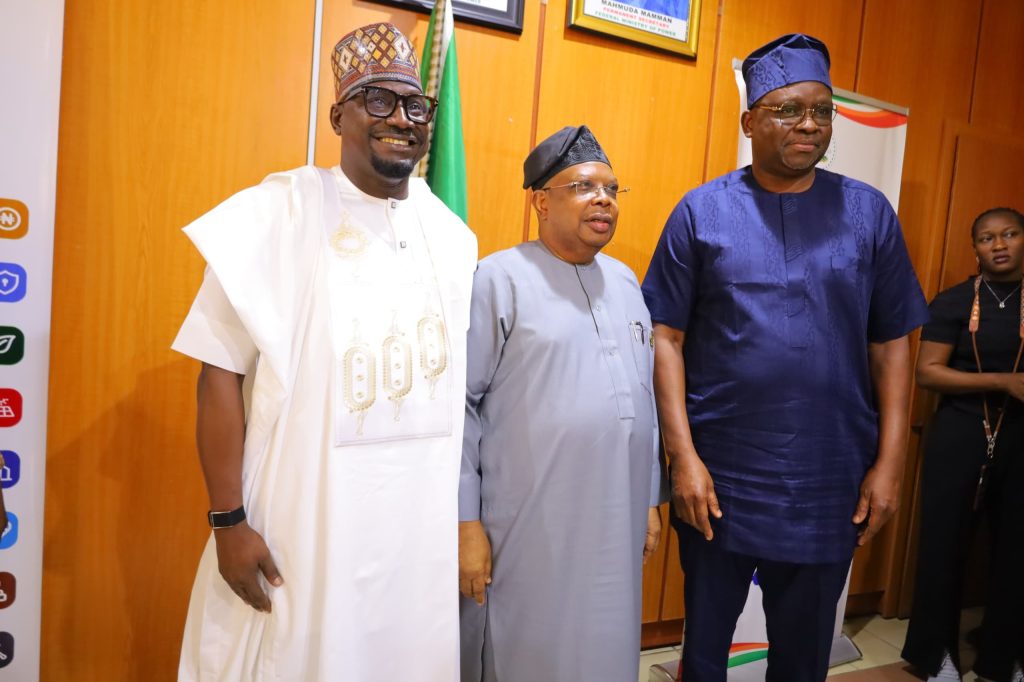 Fayose inaugurated as REA board’s chairman, promises unprecedented results
