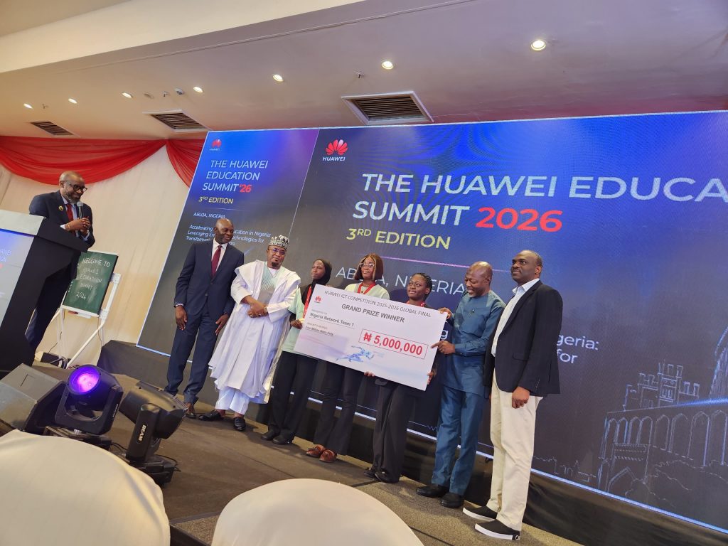 Huawei honours ABU students with cash gifts after global ICT success in China