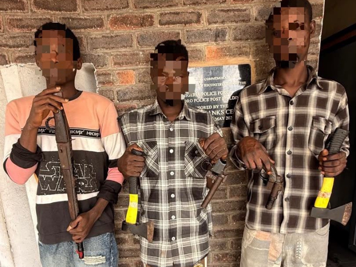 Lagos police arrest 4 armed robbers, cultists, recover 3 pistols in Ajah