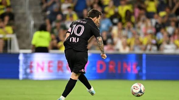 Messi scores 70th MLS goal, reaches 922 career goals