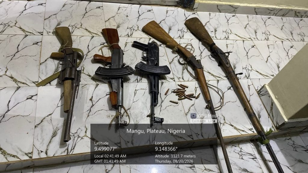 https://nationalaccordnewspaper.com/nigerian-army-disrupts-planned-attack-in-plateau-recovers-5-rifles-15-rounds-of-ammunition/