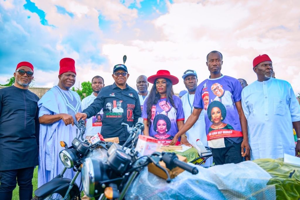Obi hails Rep Orogbu’s empowerment programme, says public office must prioritise service 2 Obi hails Rep Orogbu’s empowerment programme, says public office must prioritise service
