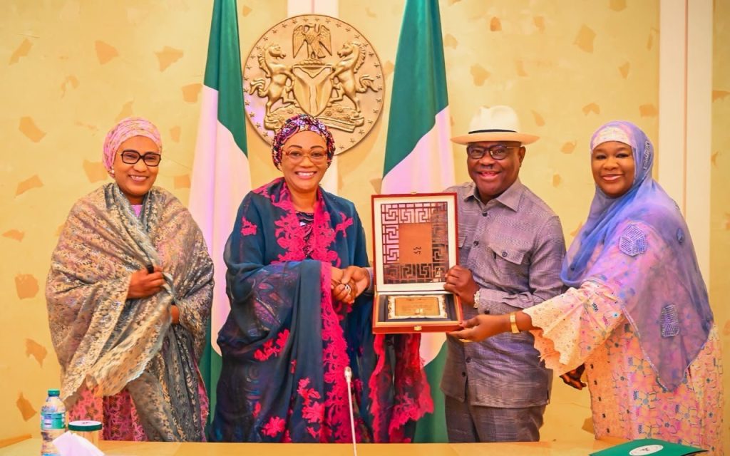 First Lady hails Wike’s green transformation of Abuja, urges states to engage youth in environmental protection