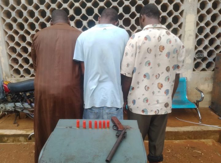 Oyo police arrest 3 suspected armed robbers, recover firearms, ammunition  
