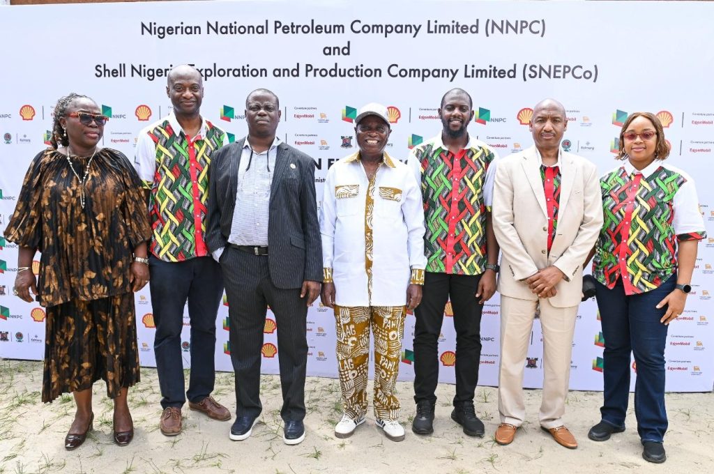 Over 10,000 benefit from NNPC/Shell Vision First initiative as Badagry hosts latest outreach 2 Vision First 2