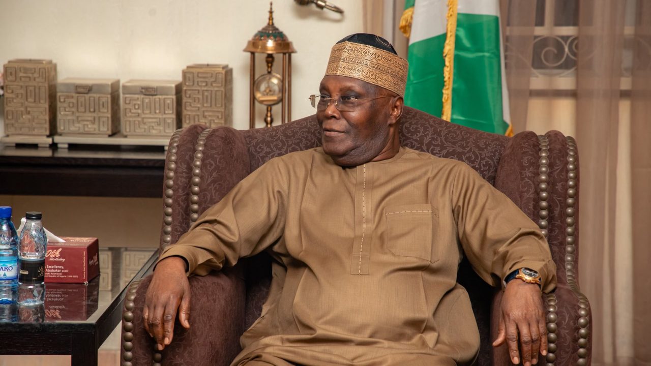 Atiku meets Aisha Buhari, vows to 'make Nigeria affordable again' 